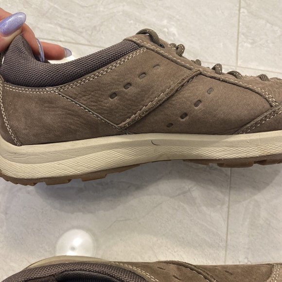 CLARKS Mens Shoes Size US 10 UK 9 EU 43 Brown Leather & Suede Sneakers Ortholite - Picture 11 of 16